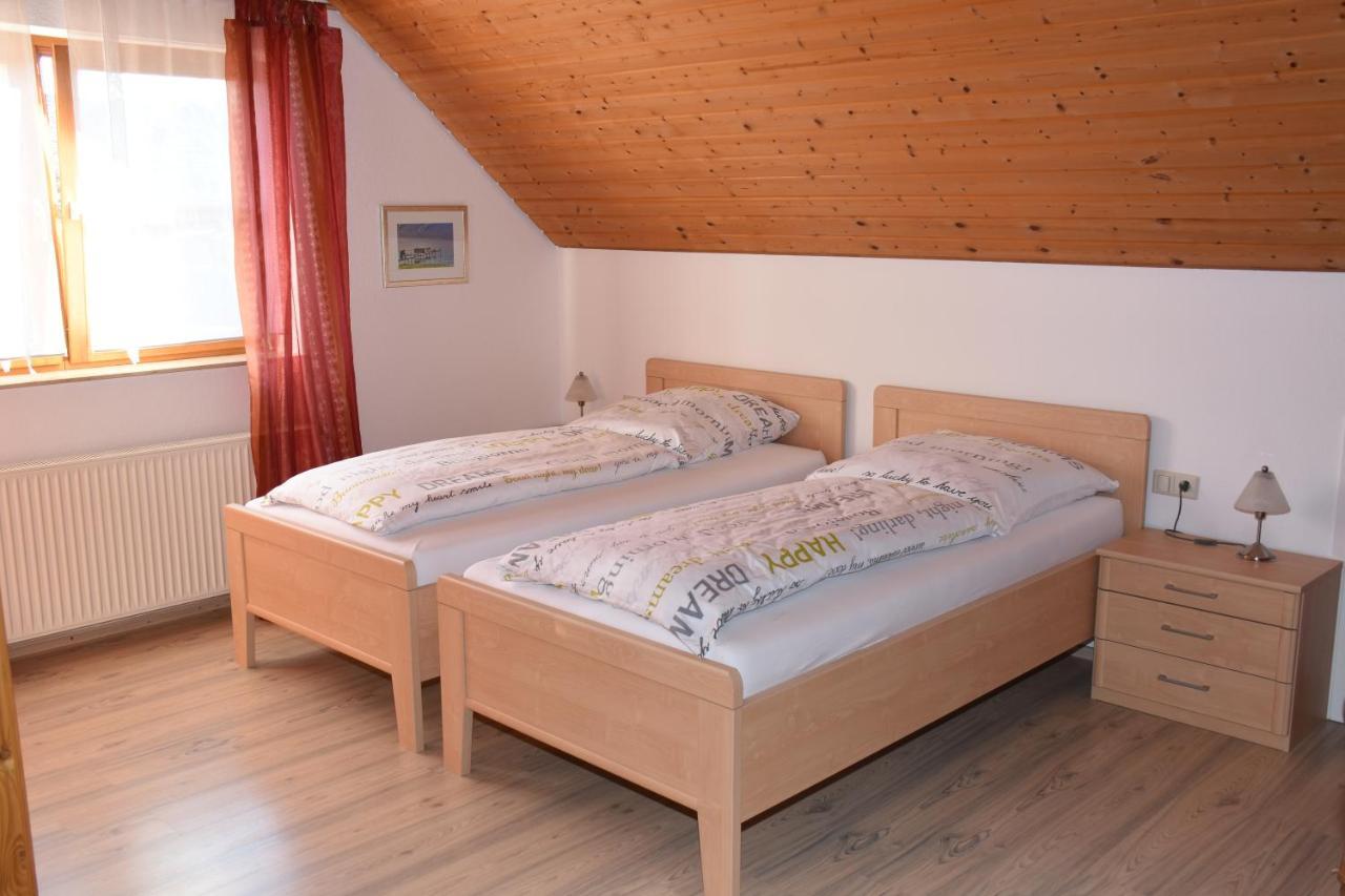 Ferienwohnung Im Rosengarten Ebenweiler Exterior foto